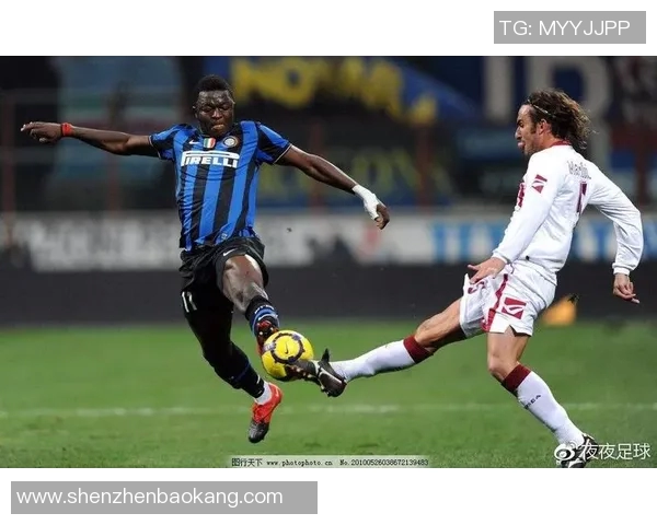动漫风格的足球明星夸张搞笑视频集锦让你捧腹大笑的精彩瞬间